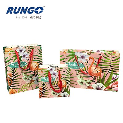 Flamingo paper shopping bag for accessories and packing 